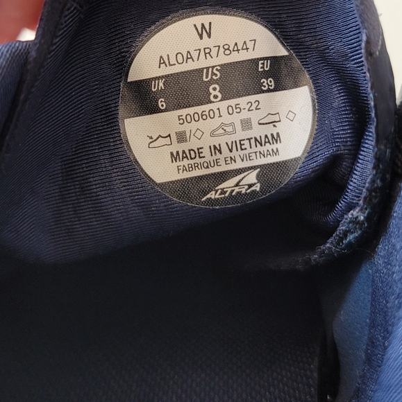 🆕️ Altra Torin 6 Road Running Shoes in Navy / Coral - Picture 3 of 12